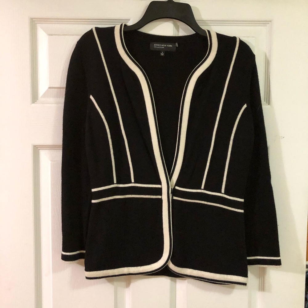 Jones New York collection single button cardigan